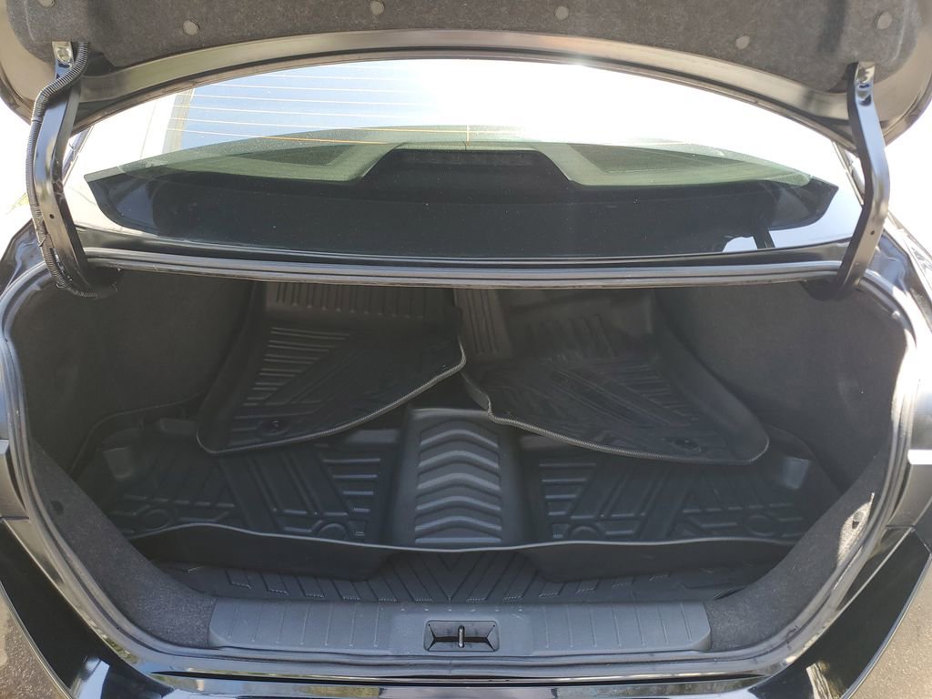 Used 2023 Nissan Sentra SV image 9