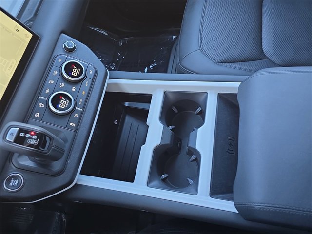 Used 2025 Land Rover Defender 110 S image 27