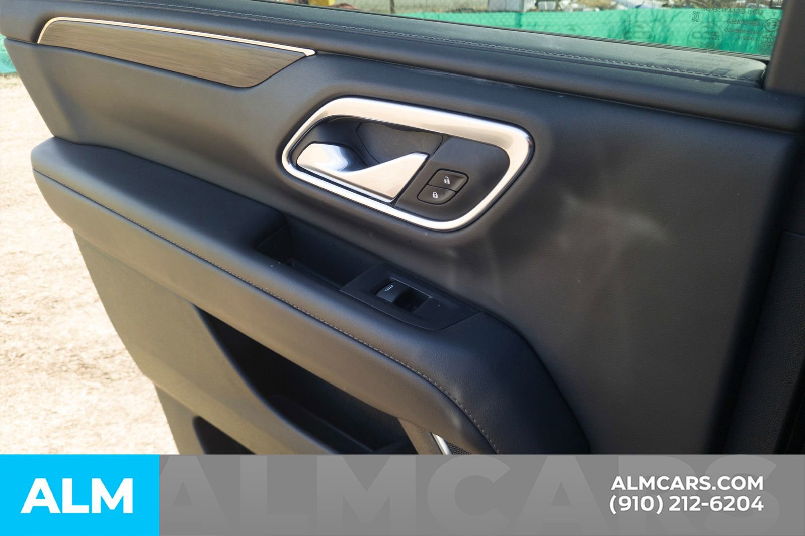 Used 2023 Chevrolet Tahoe LT RWD image 24