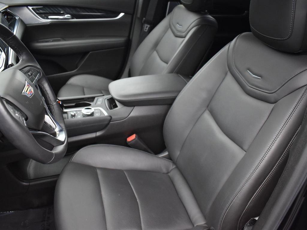 Certified 2024 Cadillac XT6 Premium Luxury w/ Technology Package image 13