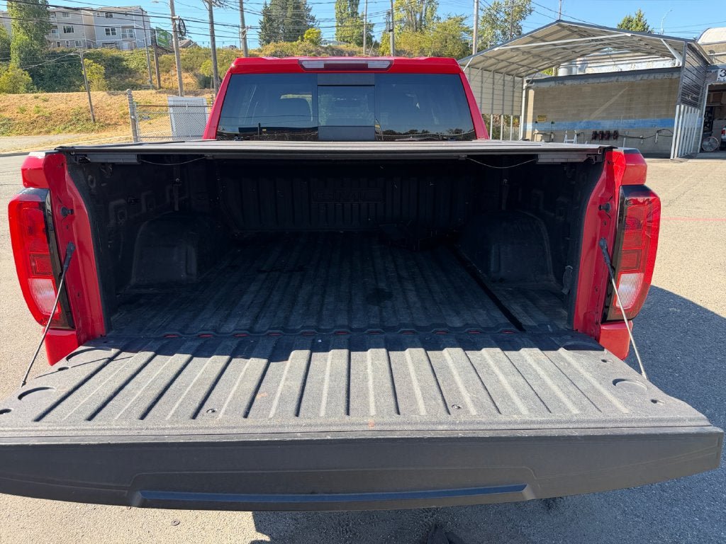 Used 2020 GMC Sierra 1500 Elevation w/ Elevation Value Package AWD/4WD image 23