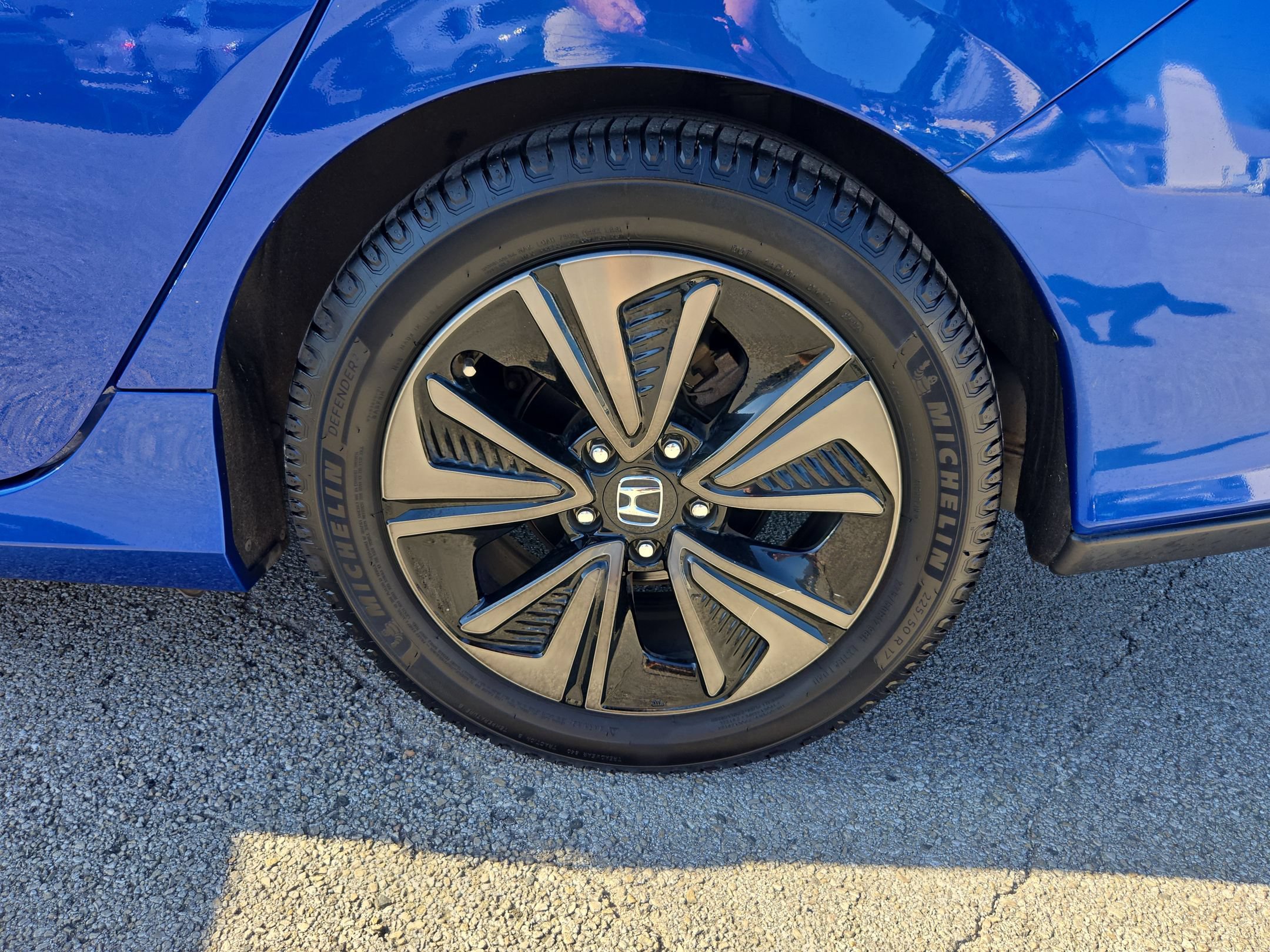 Used 2018 Honda Civic EX image 30