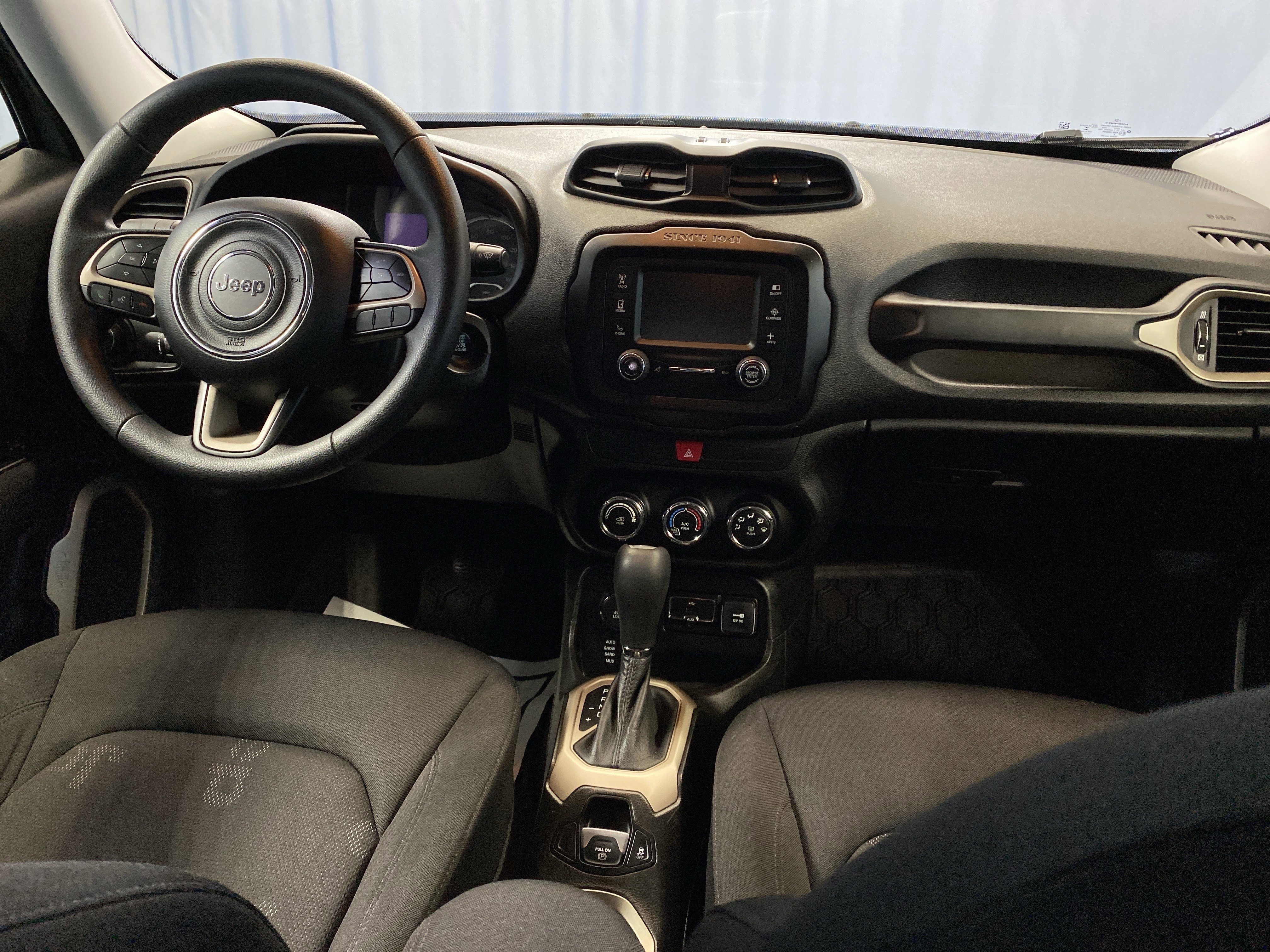 Certified 2017 Jeep Renegade Sport w/ Power & Air Group image 36