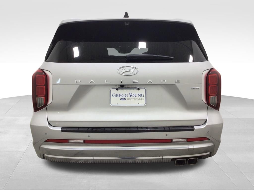 Used 2023 Hyundai Palisade Calligraphy image 27