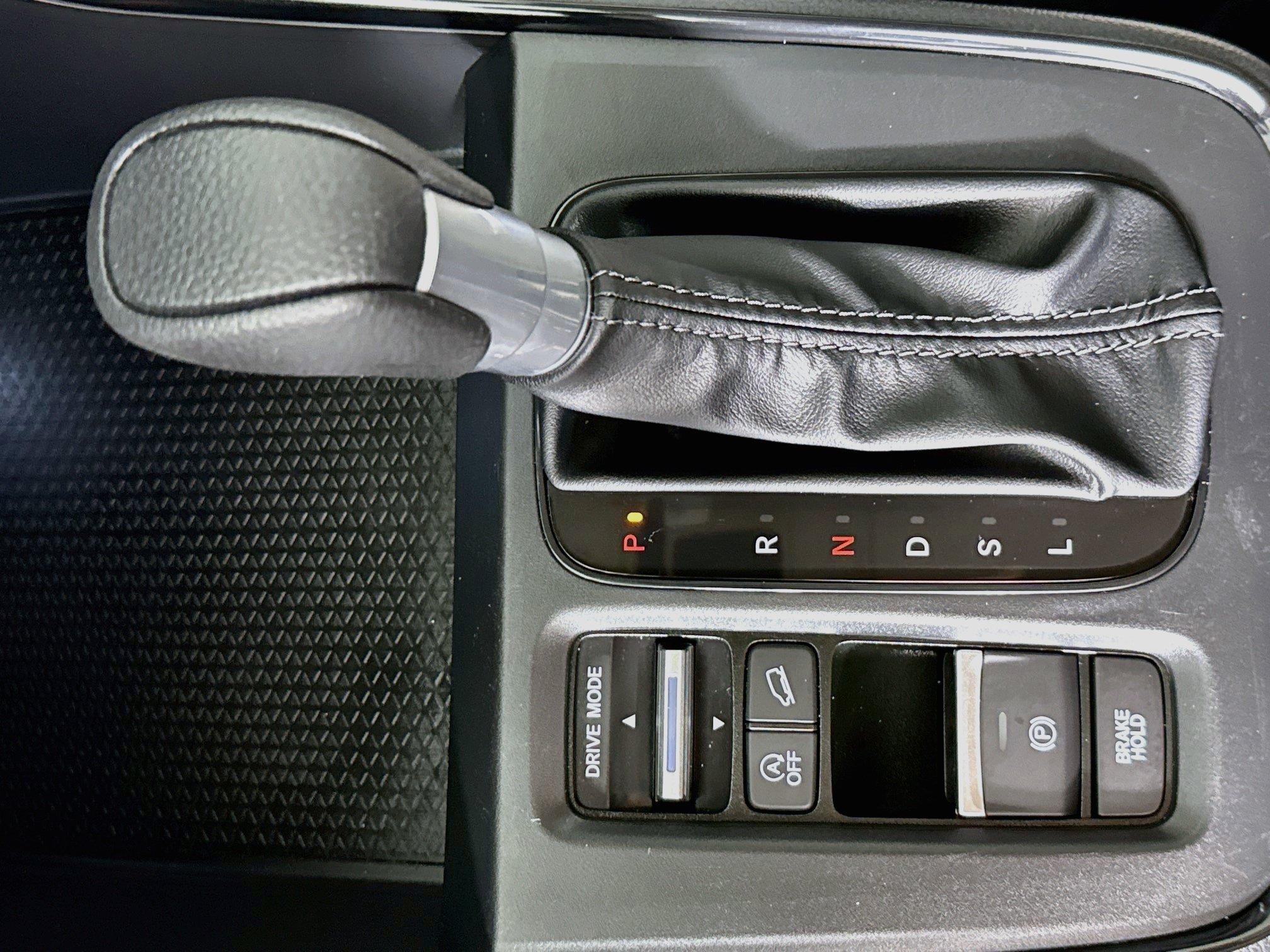 Used 2025 Honda CR-V LX image 19