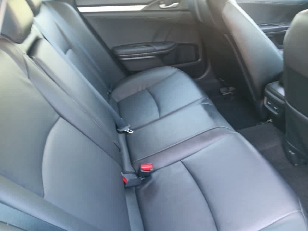Used 2019 Honda Civic Touring image 21