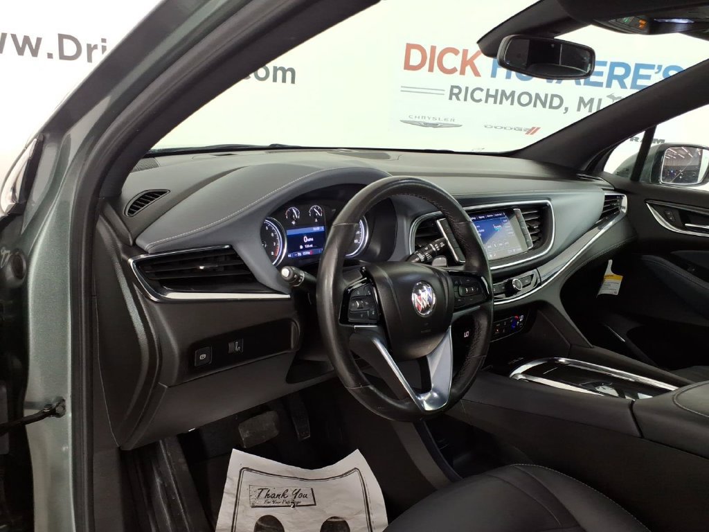 Used 2023 Buick Enclave Essence AWD/4WD image 13
