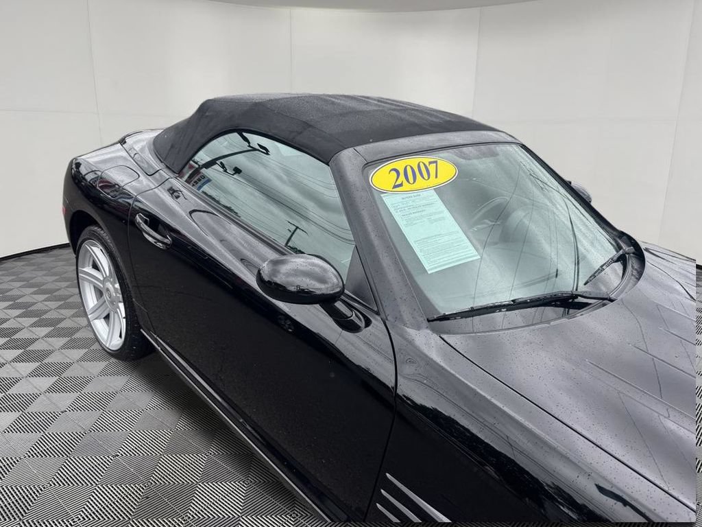 Used 2007 Chrysler Crossfire Convertible RWD image 14