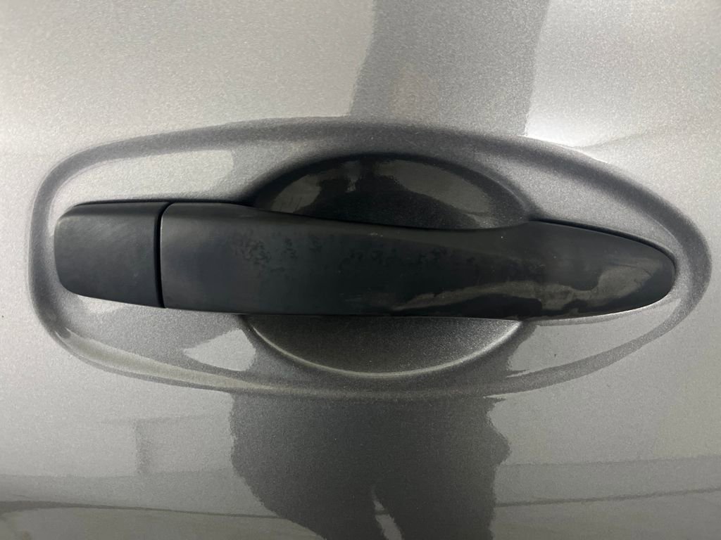 Used 2019 Nissan Rogue S image 48