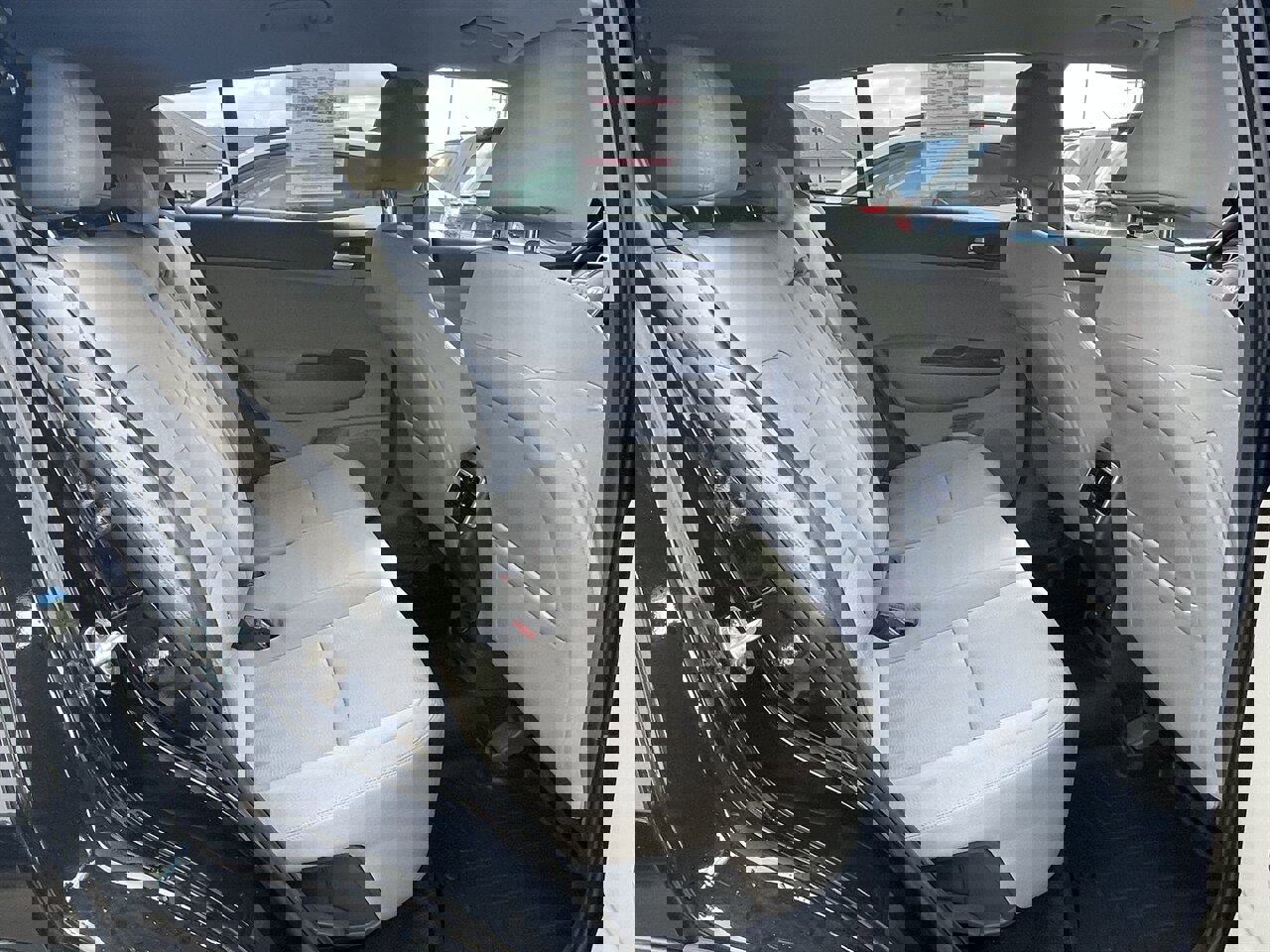 Used 2019 Kia Sportage LX image 17