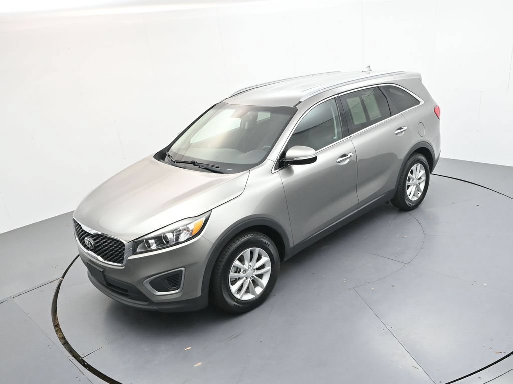 Used 2017 Kia Sorento FWD image 25