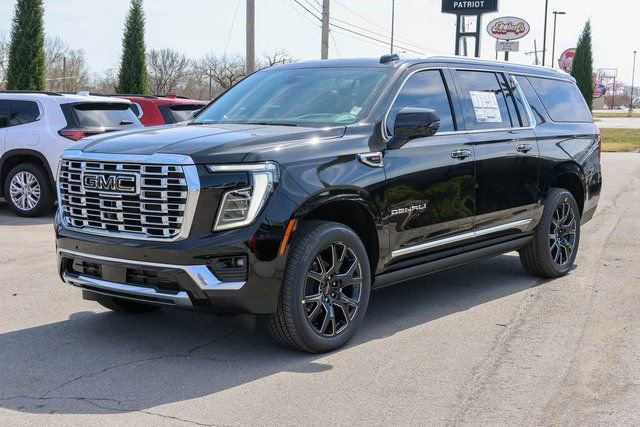 New 2026 GMC Yukon XL Denali w/ Denali Reserve Package image 6