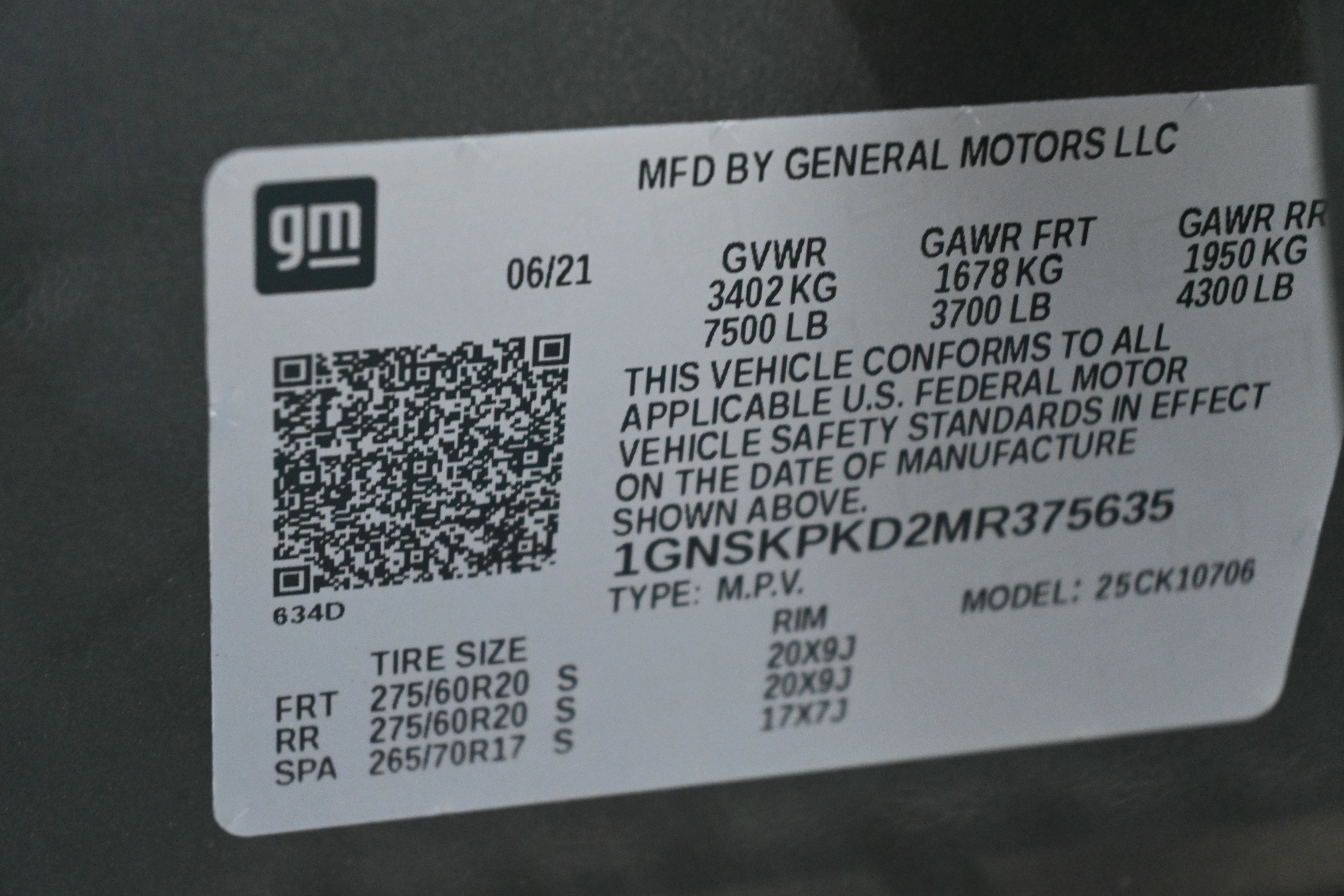 Used 2021 Chevrolet Tahoe Z71 w/ Rear Media and Nav Package image 37