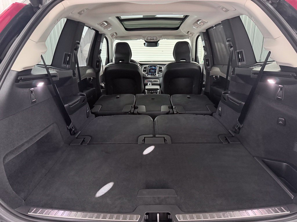 Used 2024 Volvo XC90 B6 Ultimate w/ Protection Package Premier AWD/4WD image 29