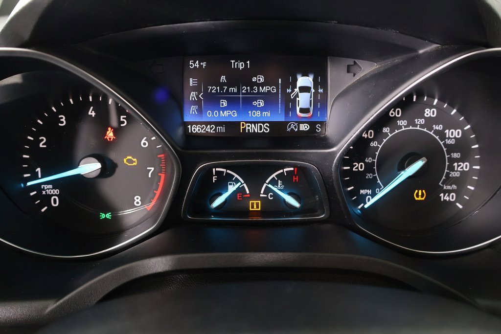 Used 2018 Ford Escape SE w/ Ford Safe & Smart Package image 4