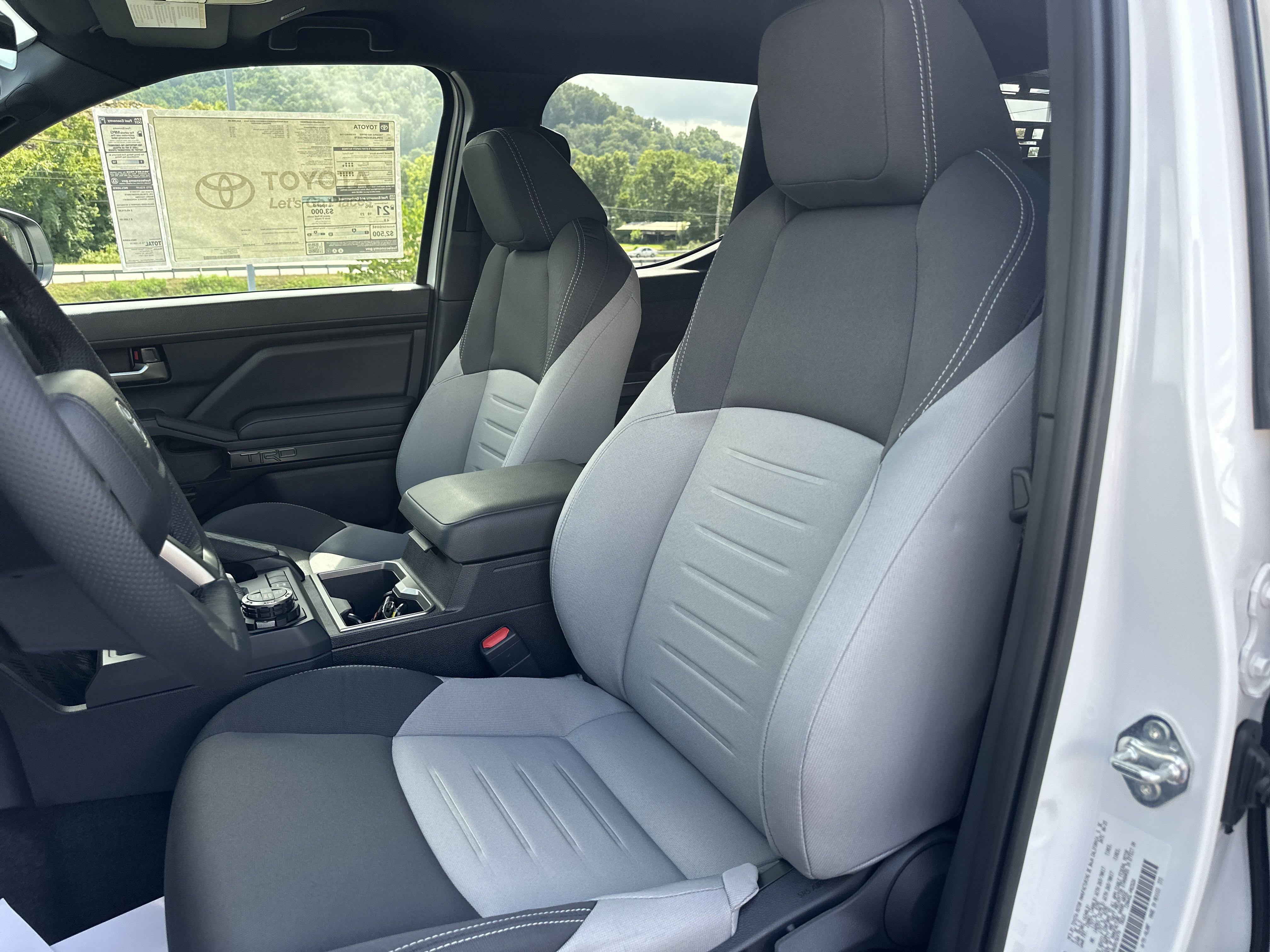 New 2025 Toyota Tacoma TRD Off-Road image 17