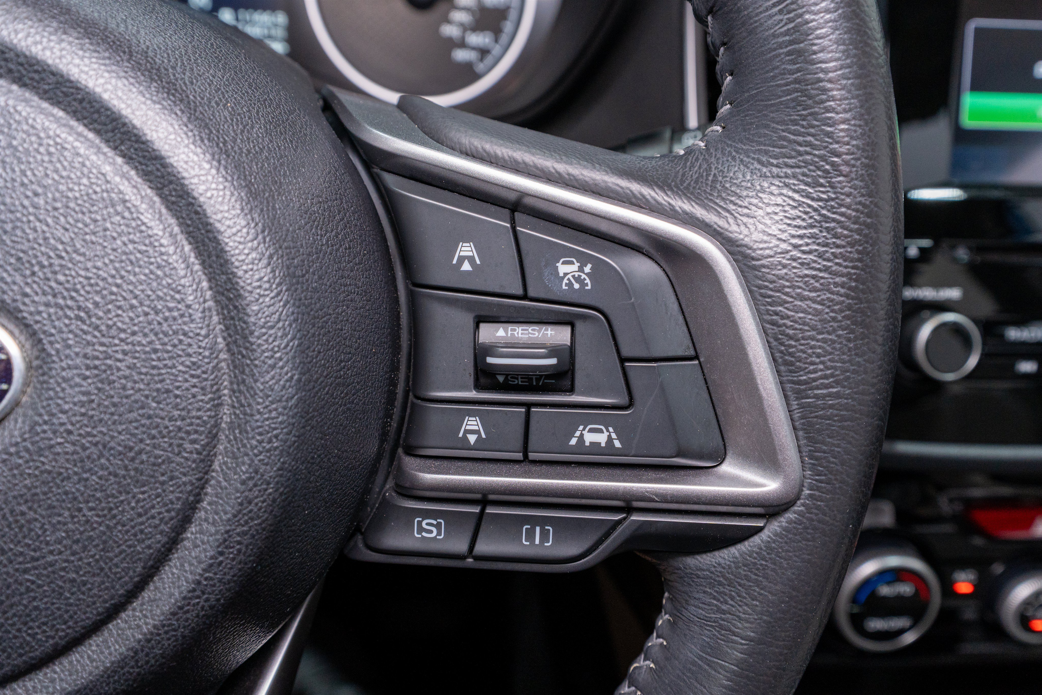 Used 2019 Subaru Forester Premium AWD/4WD image 25