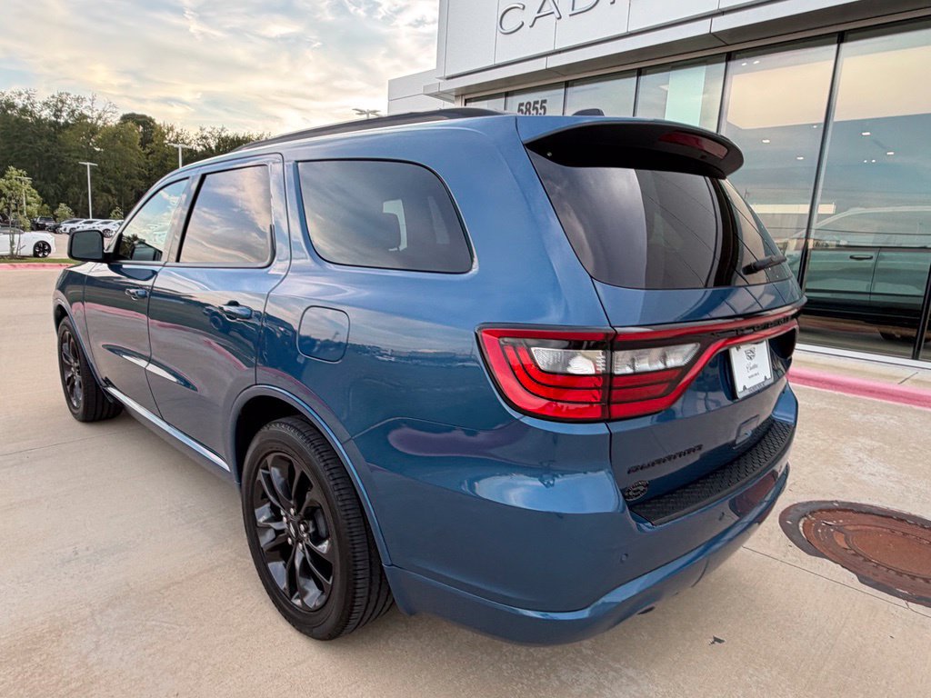 Used 2025 Dodge Durango GT w/ Blacktop Package RWD image 3