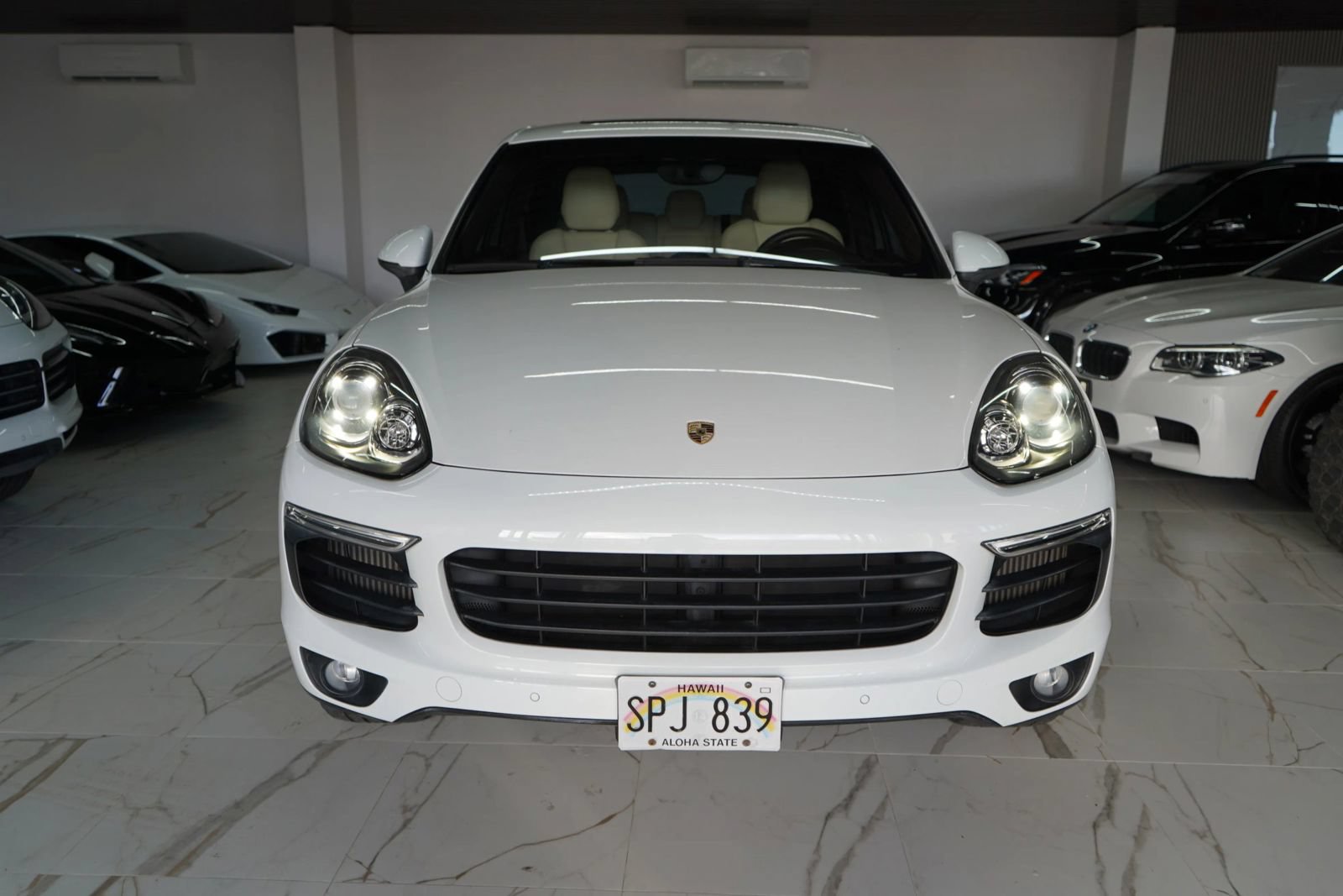 Used 2015 Porsche Cayenne S AWD/4WD image 2