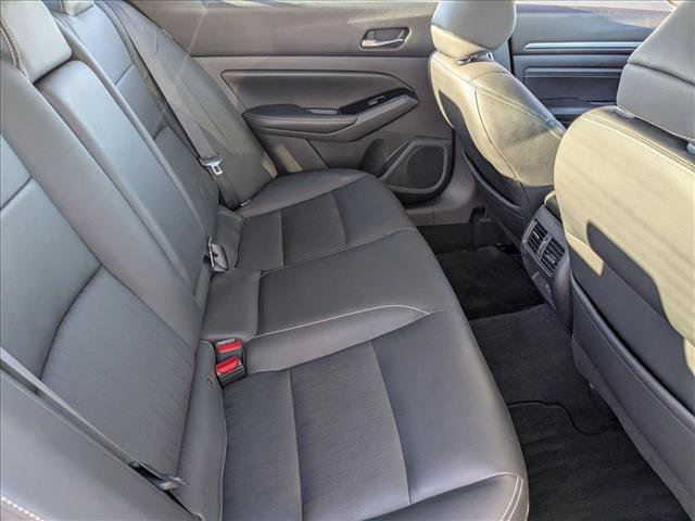 Used 2021 Nissan Altima 2.5 Platinum image 21