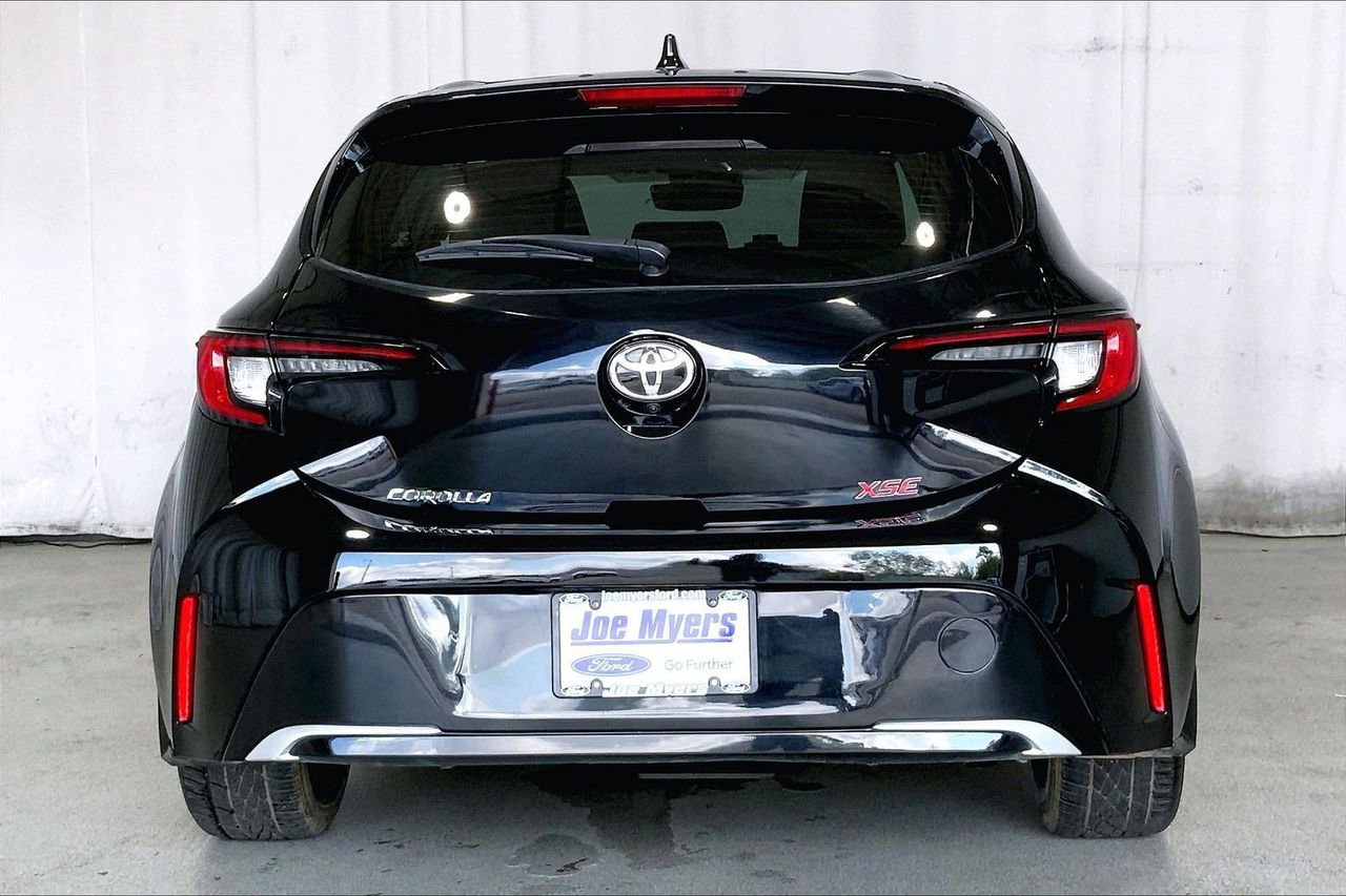 Used 2023 Toyota Corolla XSE image 3