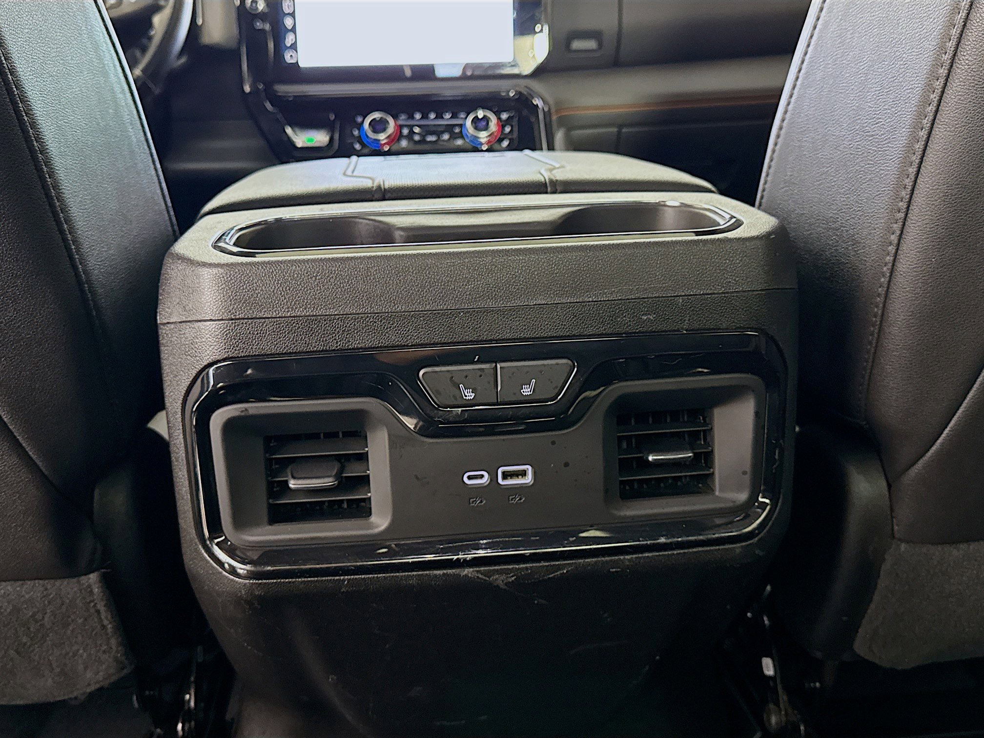 Used 2024 GMC Sierra 2500 AT4 w/ Technology Package image 27