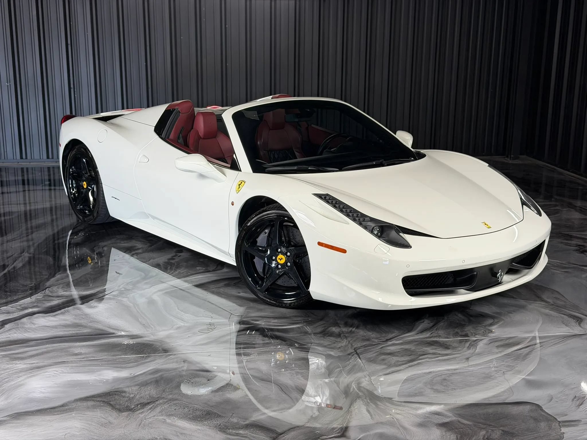 Used 2014 Ferrari 458 Spider RWD image 6