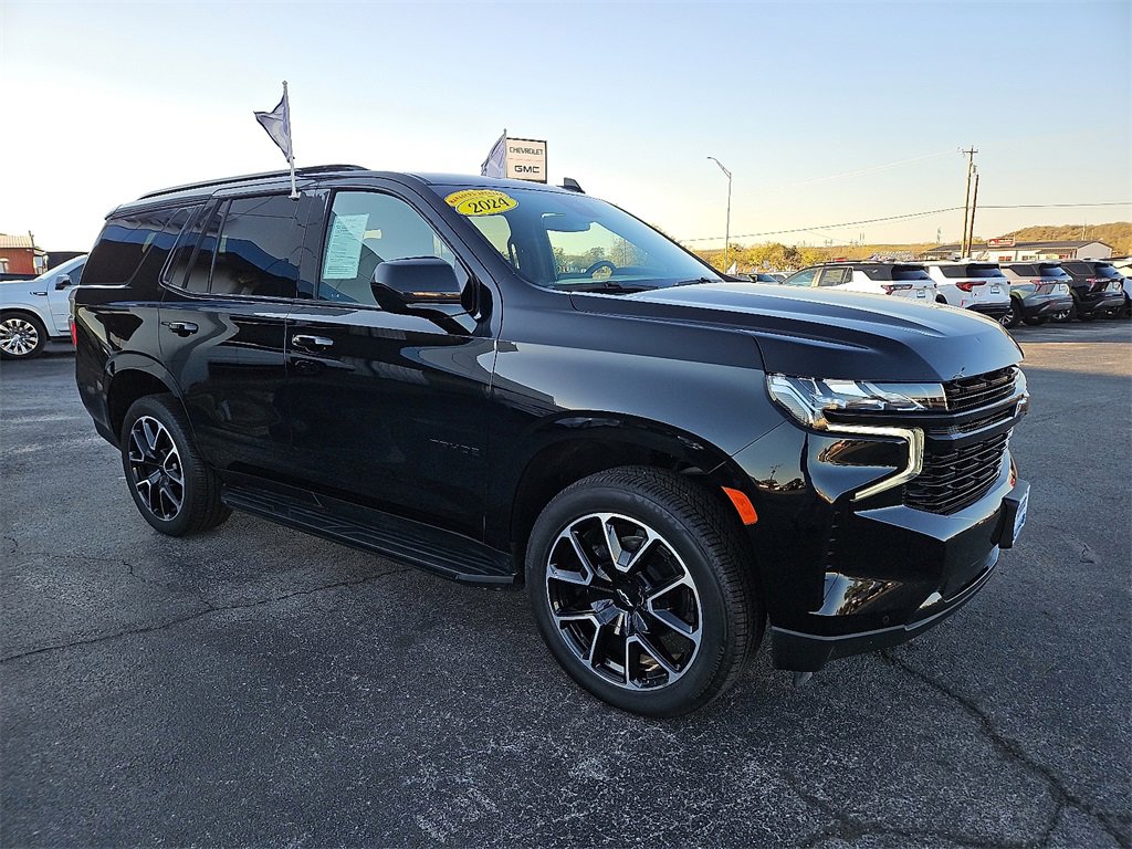 Used 2024 Chevrolet Tahoe RST image 9