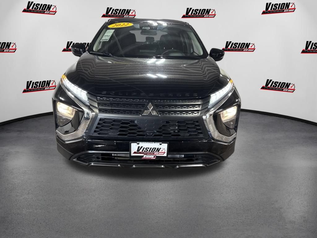 Used 2022 Mitsubishi Eclipse Cross LE AWD/4WD image 2