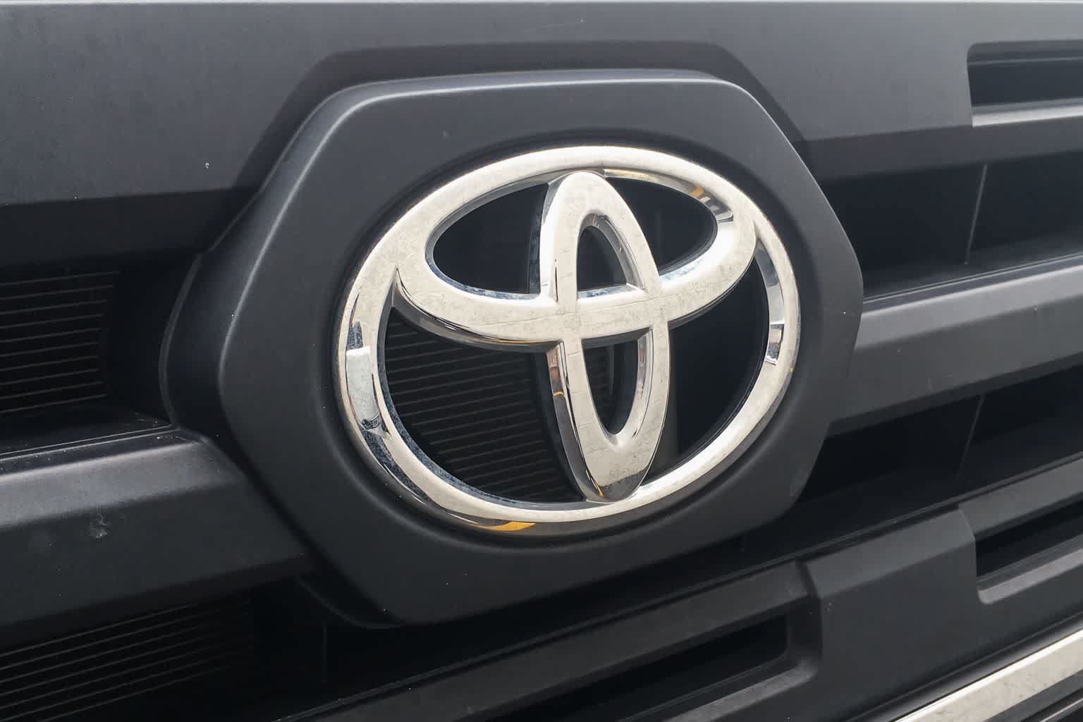 Used 2016 Toyota Tacoma SR5 RWD image 27