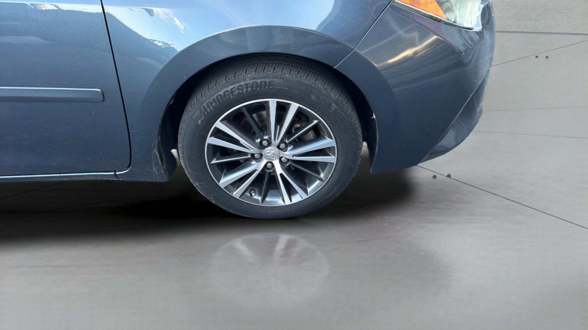 Used 2016 Toyota Corolla LE FWD image 35