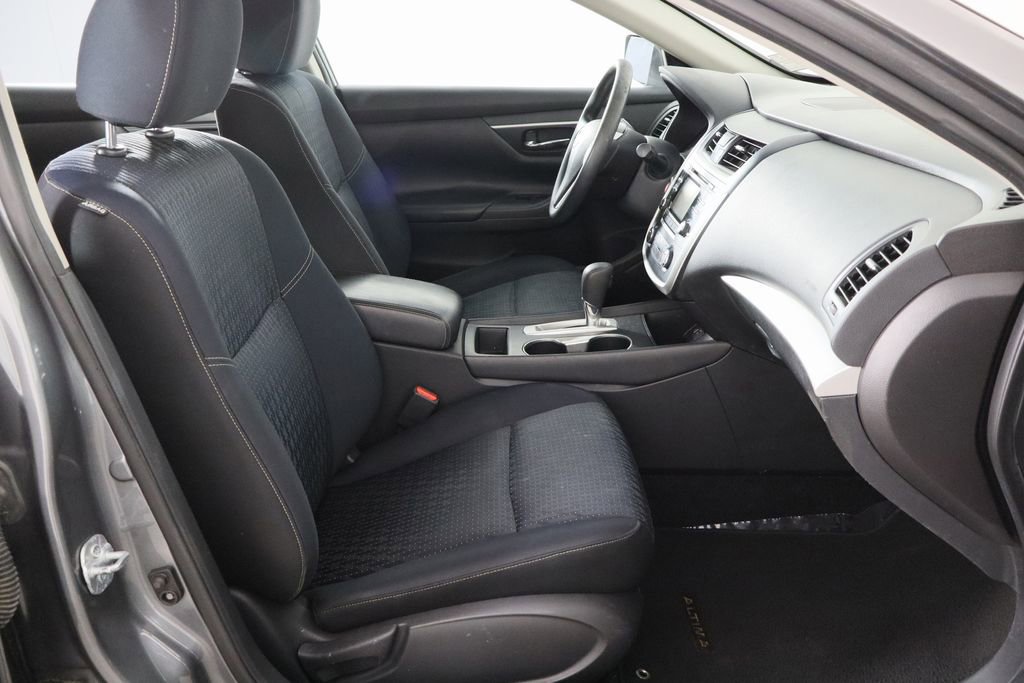 Used 2016 Nissan Altima 2.5 S w/ Power Driver Seat Package image 13