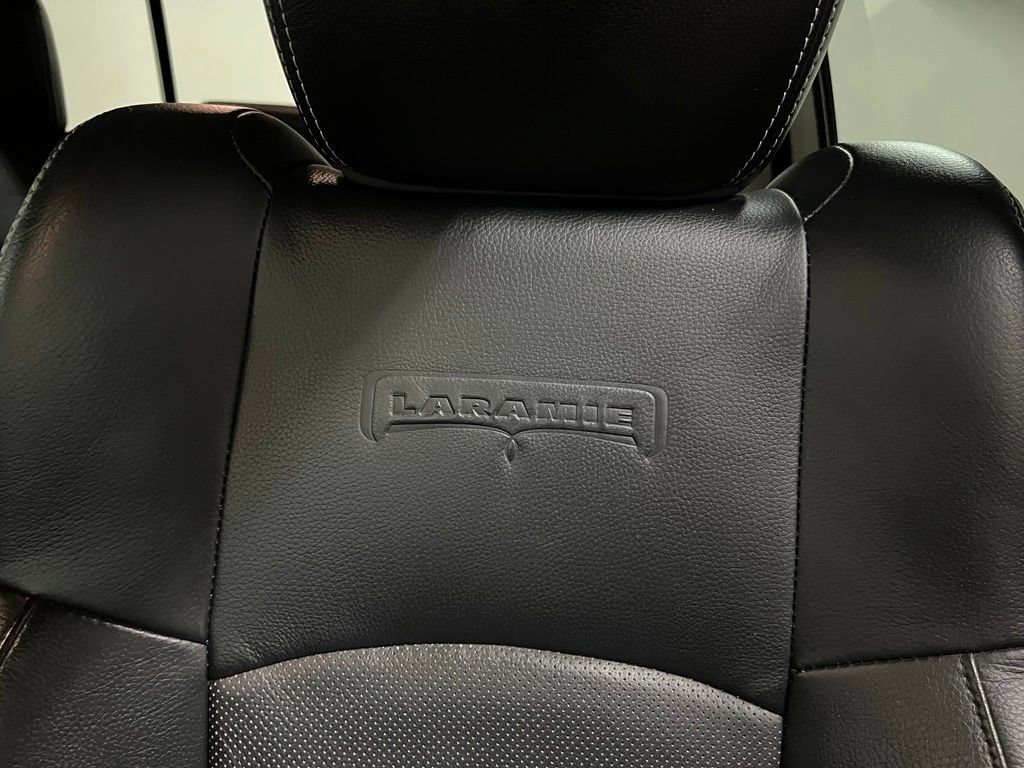 Used 2014 RAM 1500 Laramie AWD/4WD image 35