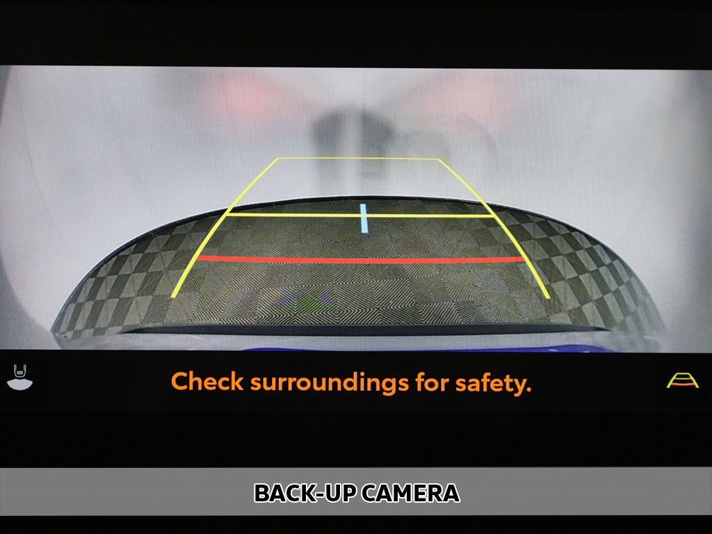 Used 2024 Toyota RAV4 LE image 4