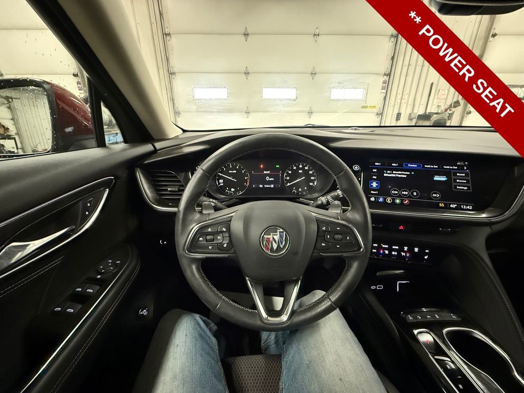 Used 2023 Buick Envision Preferred image 15