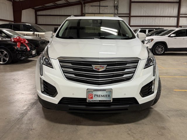 Used 2019 Cadillac XT5 Luxury image 2