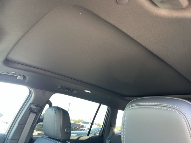 New 2026 Buick Enclave Preferred w/ Power Package AWD/4WD image 22