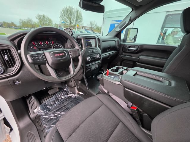 Used 2024 GMC Sierra 3500 Pro w/ Convenience Package AWD/4WD image 16