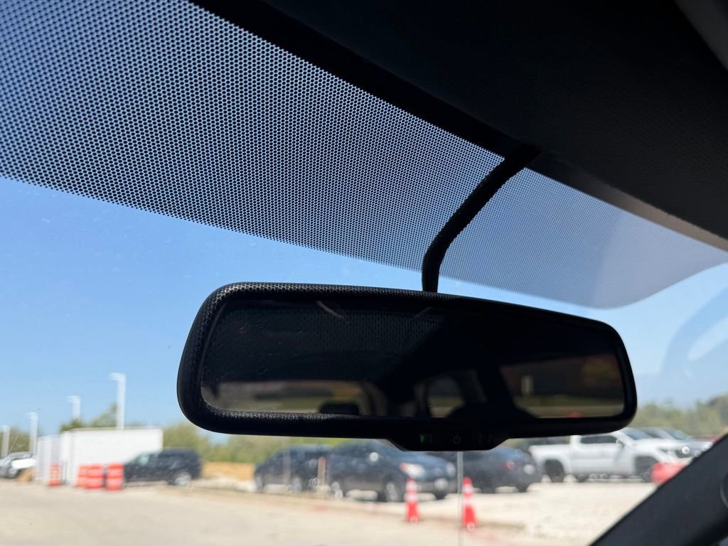 Used 2014 Dodge Grand Caravan SE FWD image 19
