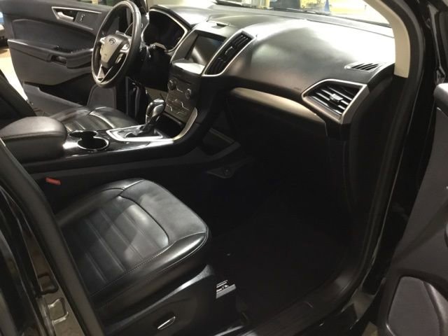 Used 2017 Ford Edge SEL w/ Equipment Group 201A image 52