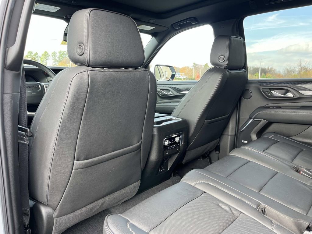 Used 2023 GMC Yukon XL Denali image 21