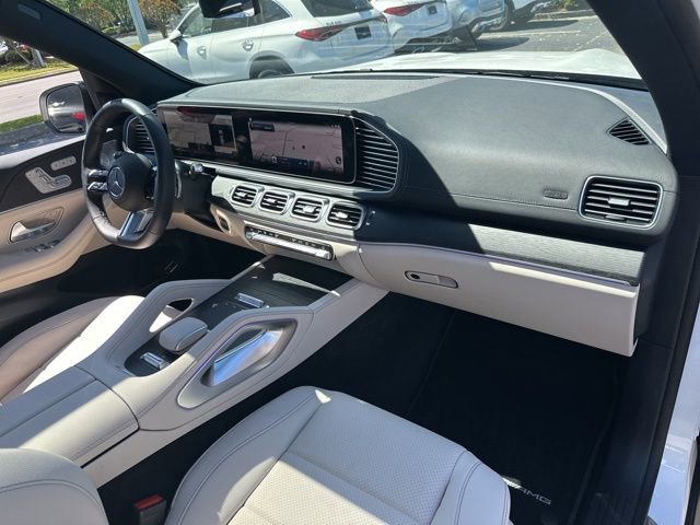Used 2025 Mercedes-Benz GLS 450 4MATIC image 36