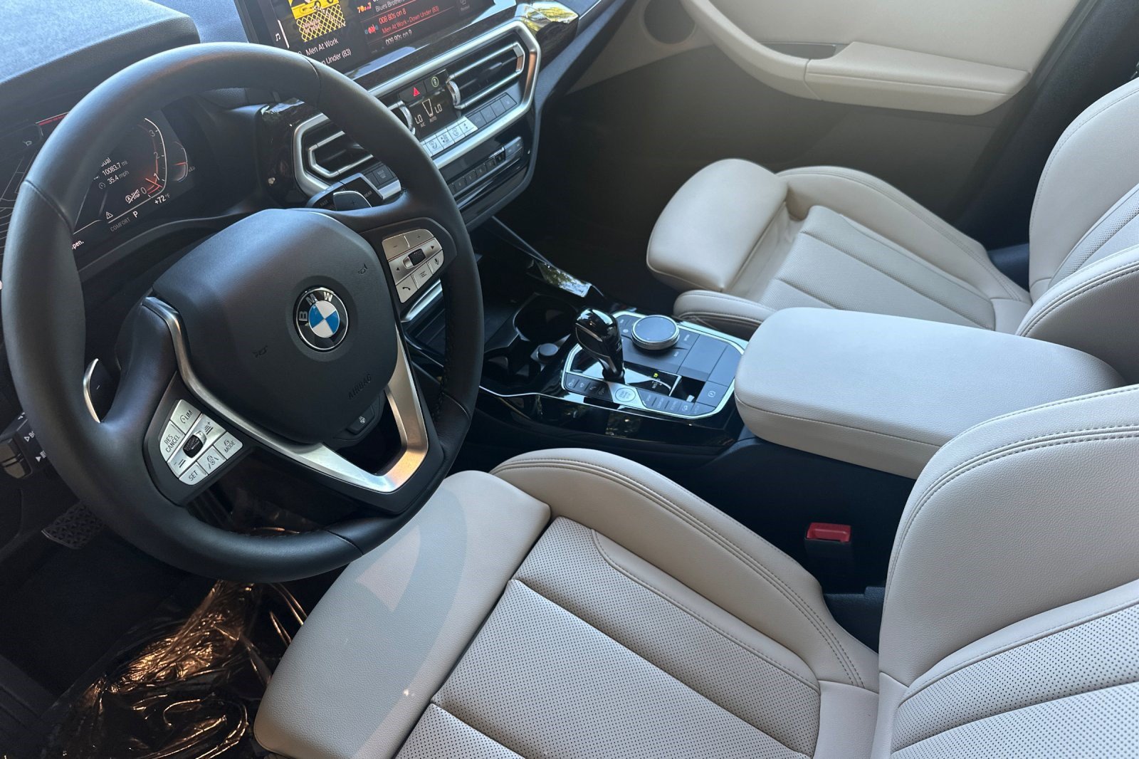 Used 2024 BMW X3 xDrive30i w/ Premium Package AWD/4WD image 11