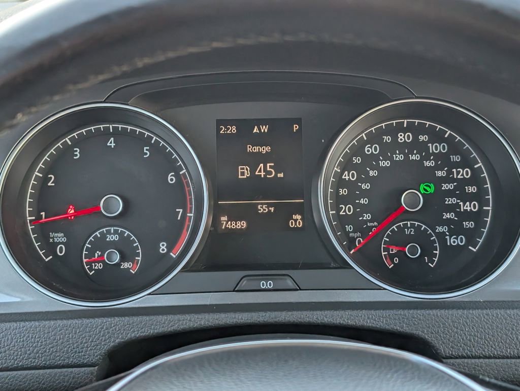 Used 2017 Volkswagen Golf Alltrack SE image 15