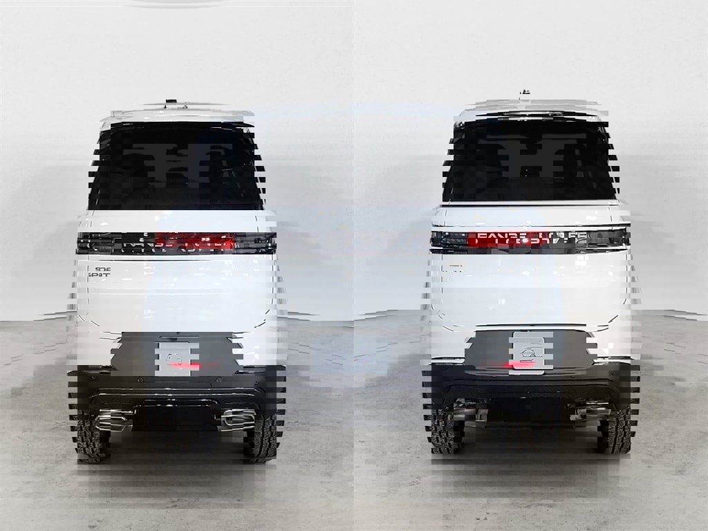 New 2025 Land Rover Range Rover Sport SE image 4