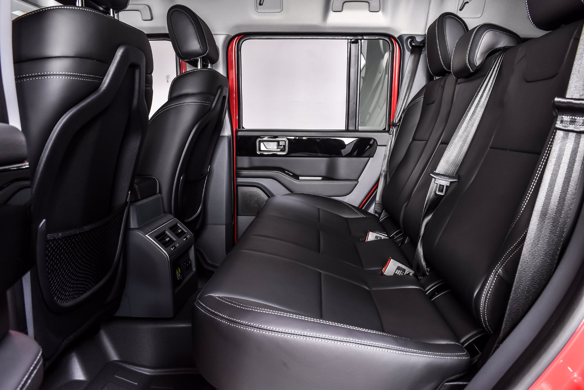 New 2026 INEOS Grenadier Station Wagon AWD/4WD image 18