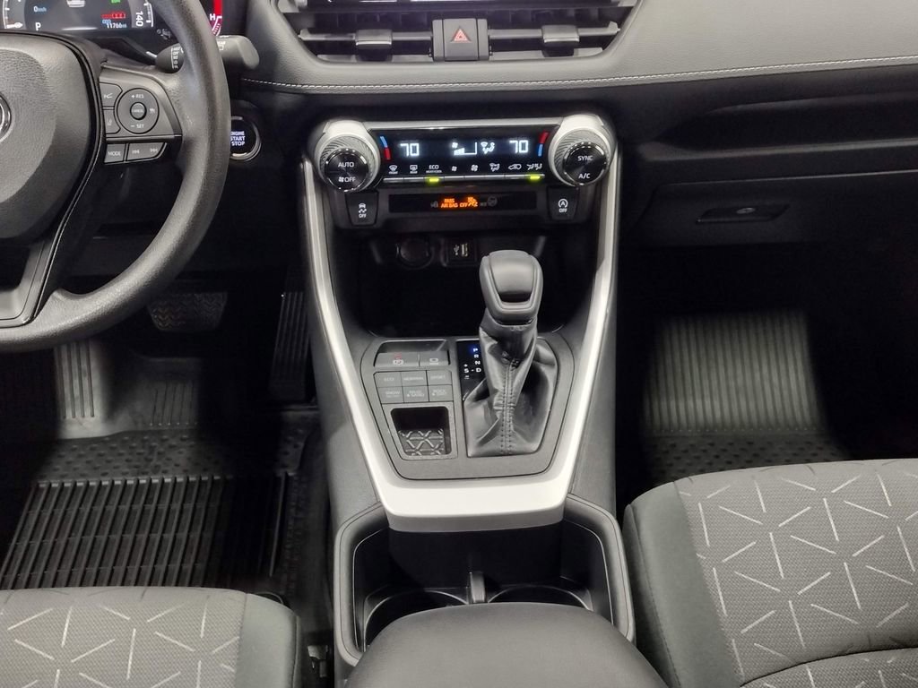 Used 2024 Toyota RAV4 XLE image 34