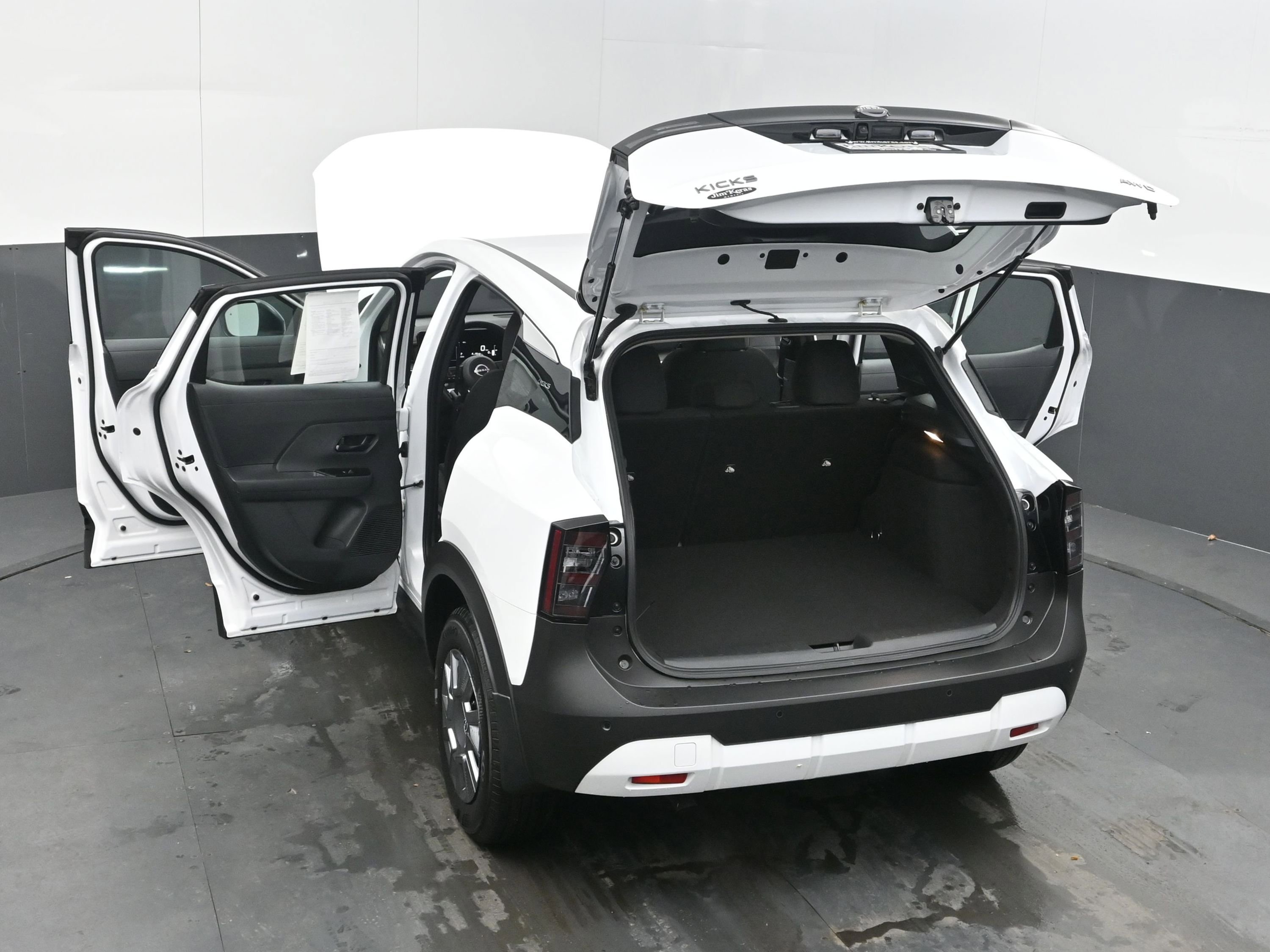 Certified 2025 Nissan Kicks S image 41