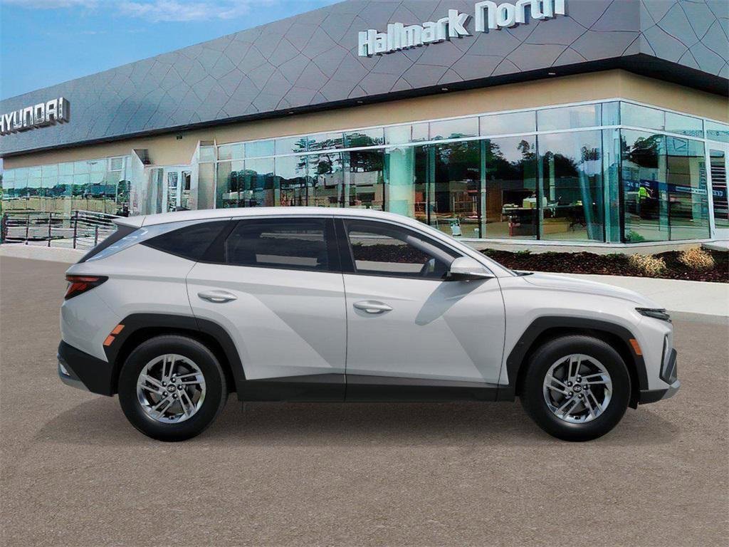 New 2026 Hyundai Tucson SE image 7