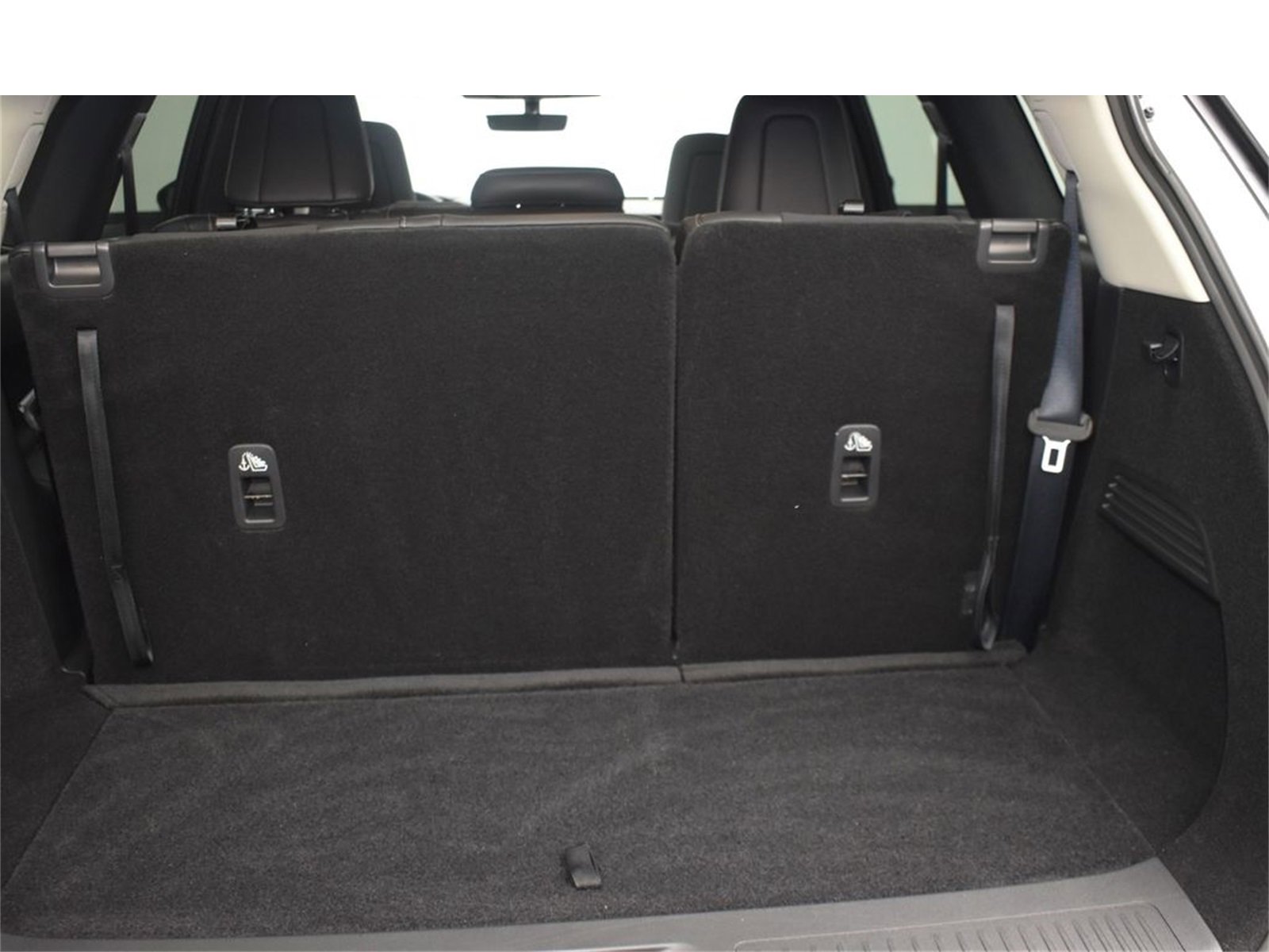 Certified 2025 INFINITI QX60 Pure image 15